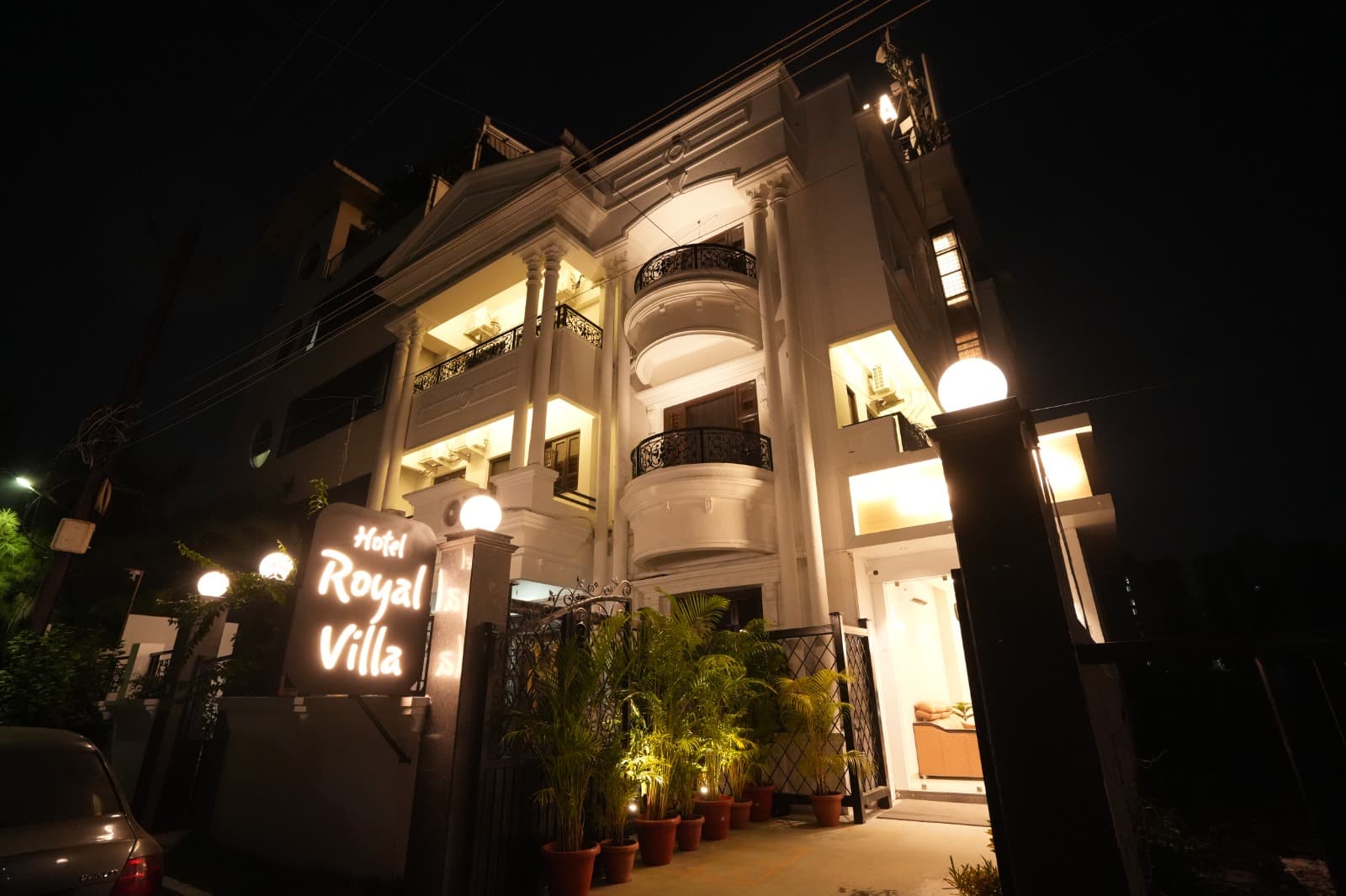 Hotel Royal Villa