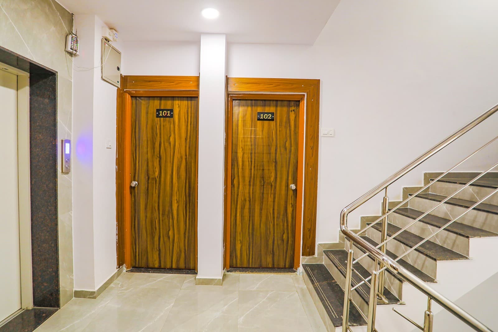 Gallery Image 13 - Premium accommodation details at Royal Group Hotels Nagpur