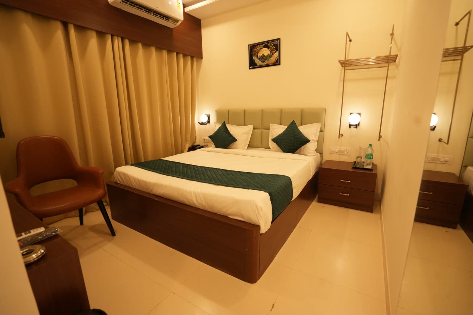 Gallery Image 17 - Premium accommodation details at Royal Group Hotels Nagpur