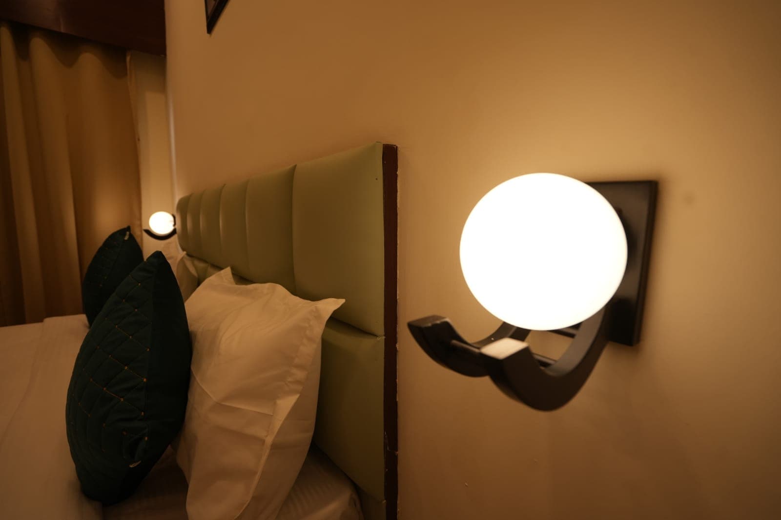 Gallery Image 25 - Premium accommodation details at Royal Group Hotels Nagpur